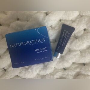 Lot 2 Naturopathica Amethyst Peace Mask & Calendula Essential Hydrating Cream